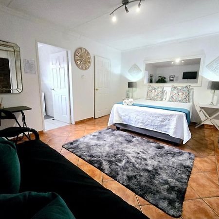 Zhantique Guest House 1- Unit 5 ボックスバーグ エクステリア 写真
