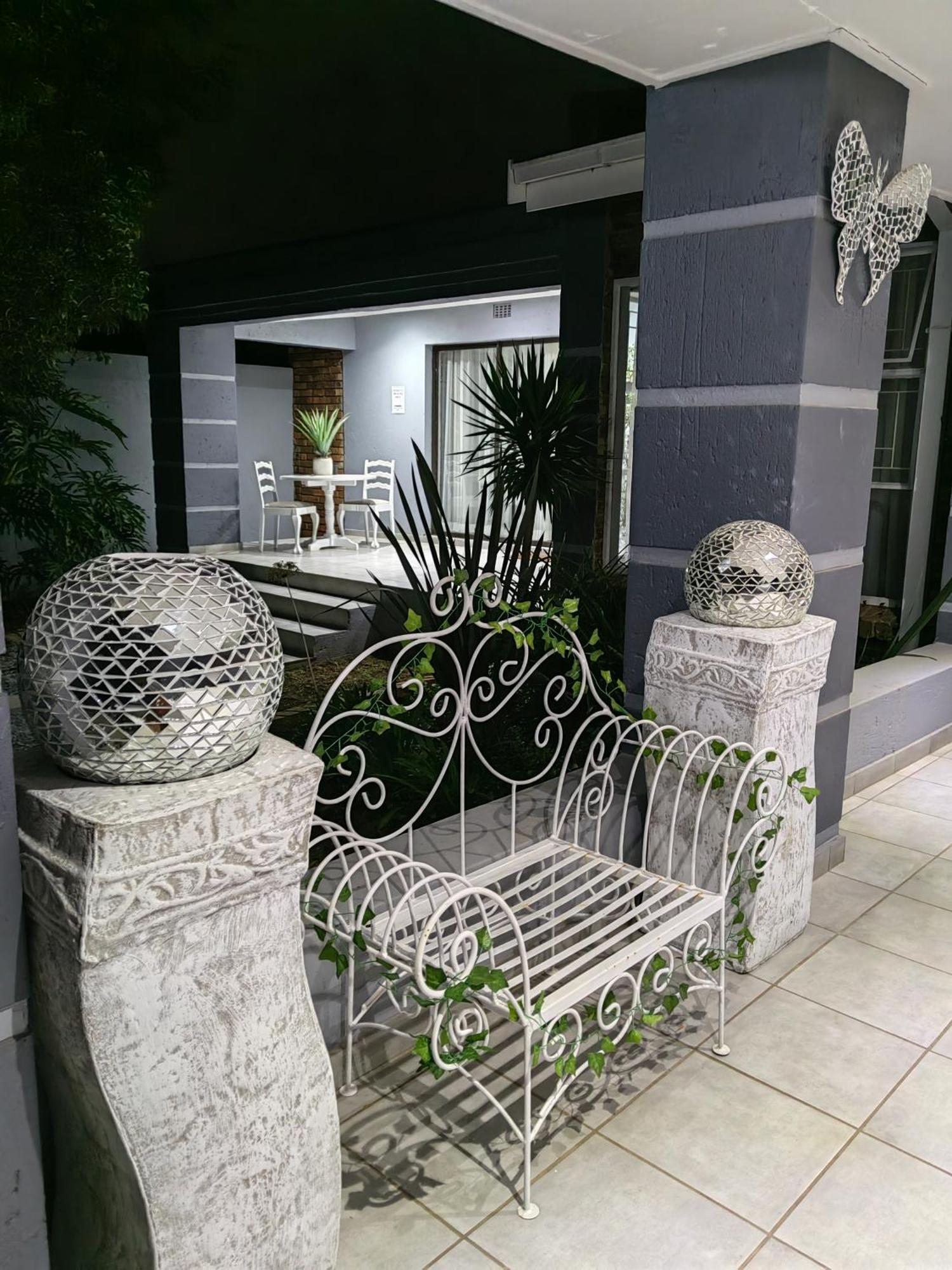 Zhantique Guest House 1- Unit 5 ボックスバーグ エクステリア 写真